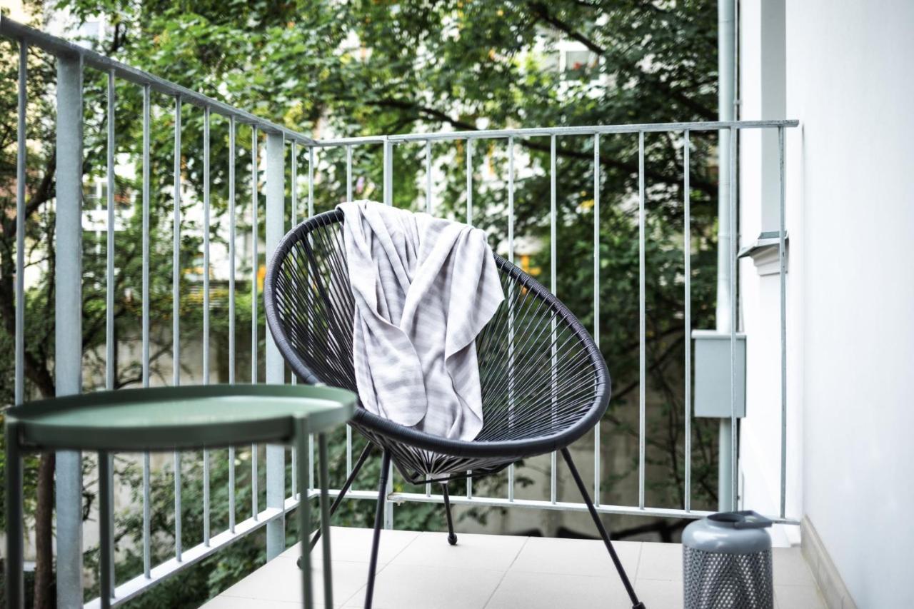 Turnkey I Balcony Studio Apartment Prague Ngoại thất bức ảnh